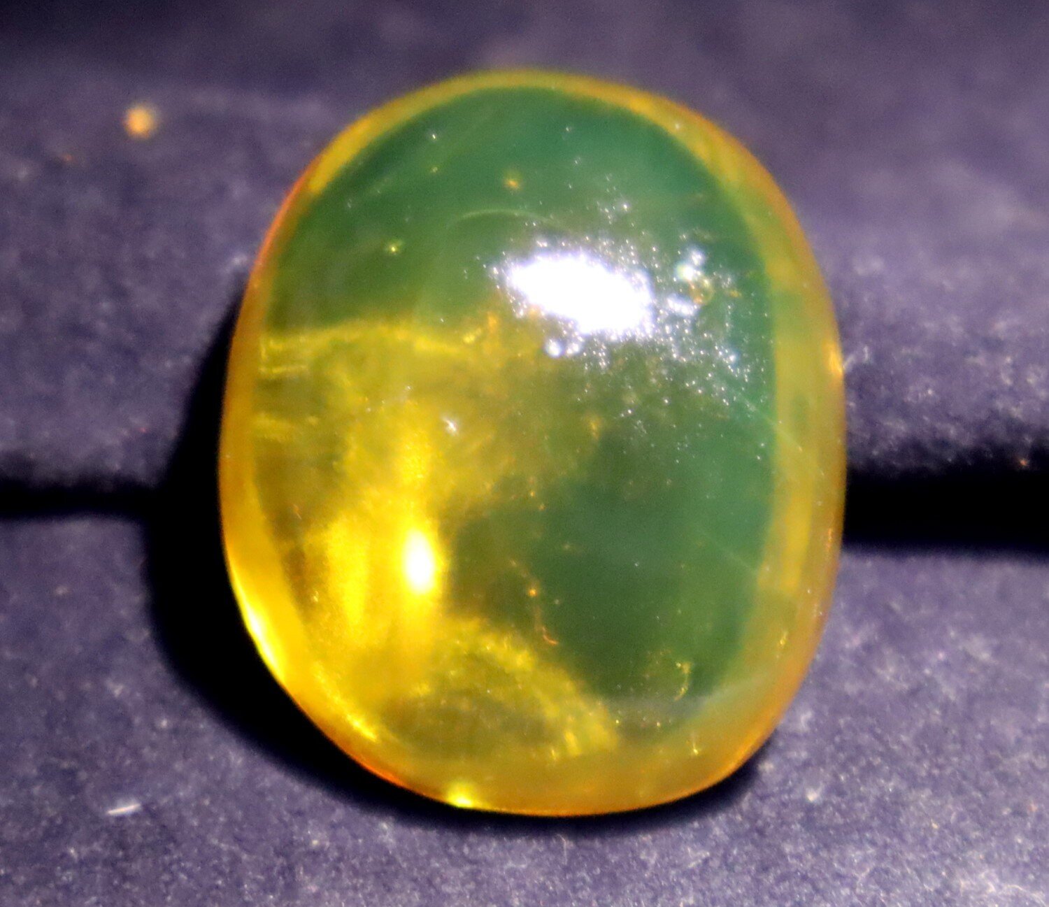 Natural Dominican Amber Polished Stone 5.3 grams 30mm – photo 4