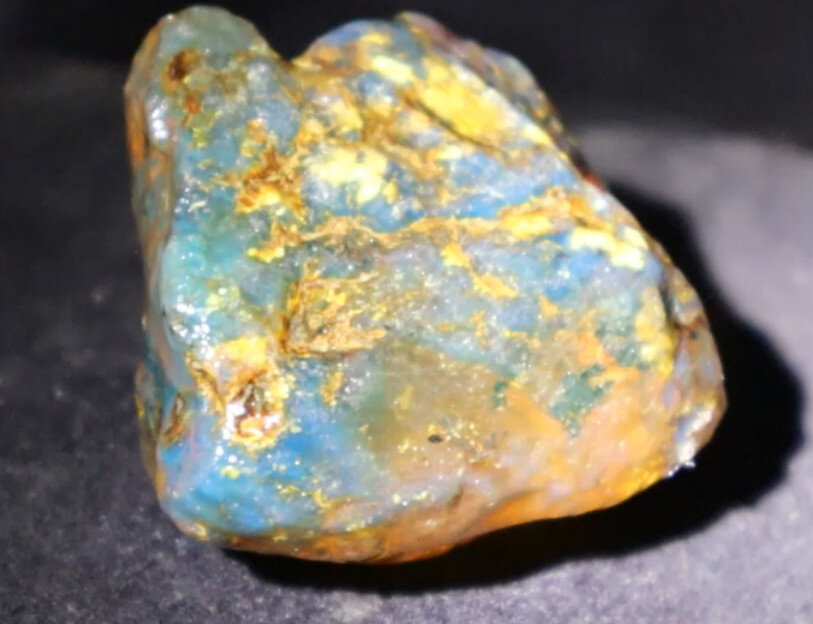 Impressive Natural Dominican Clear Green Blue Amber Rough Specimen 48mm 31g – photo 8