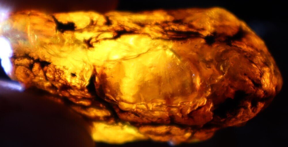 Beautiful Natural DR Crystal Clear Green Blue Amber Rough Specimen 46mm 18.7g – photo 11