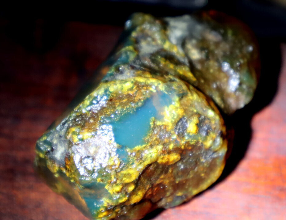 Finest Natural Dominican Crystal Clear Light Blue Amber Rough Specimen 68mm 41g – photo 6
