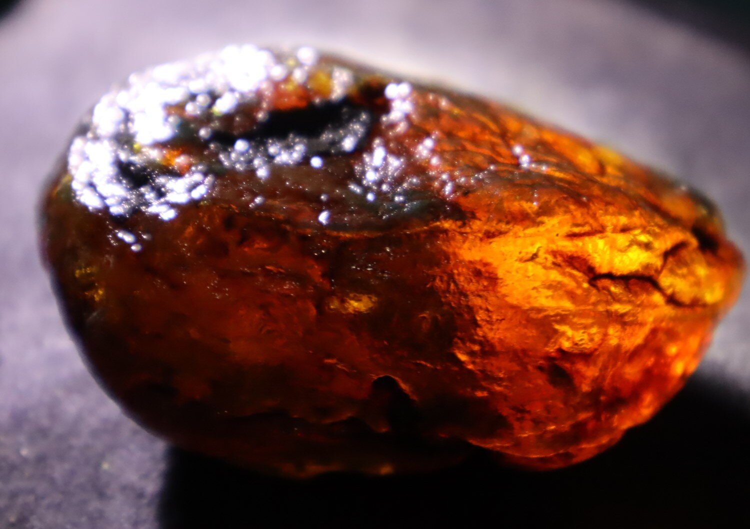 Beautiful Natural Dominican Clear Green Blue Amber Rough Specimen 59mm 40.6g – photo 5