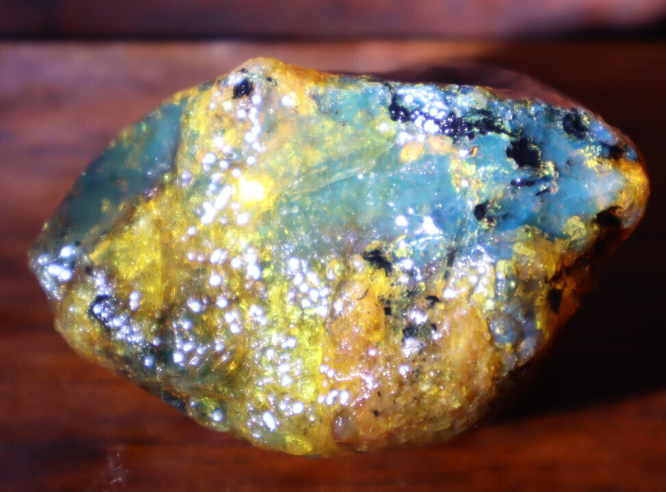 Beautiful Natural Dominican Translucent Sky Blue Amber Rough Specimen 51mm 28.5g – photo 5