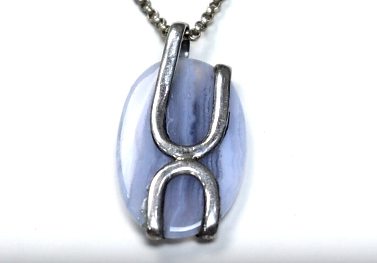 Beautiful Natural Light Purple Agate .925 Sterling Silver Pendant 45mm – photo 7