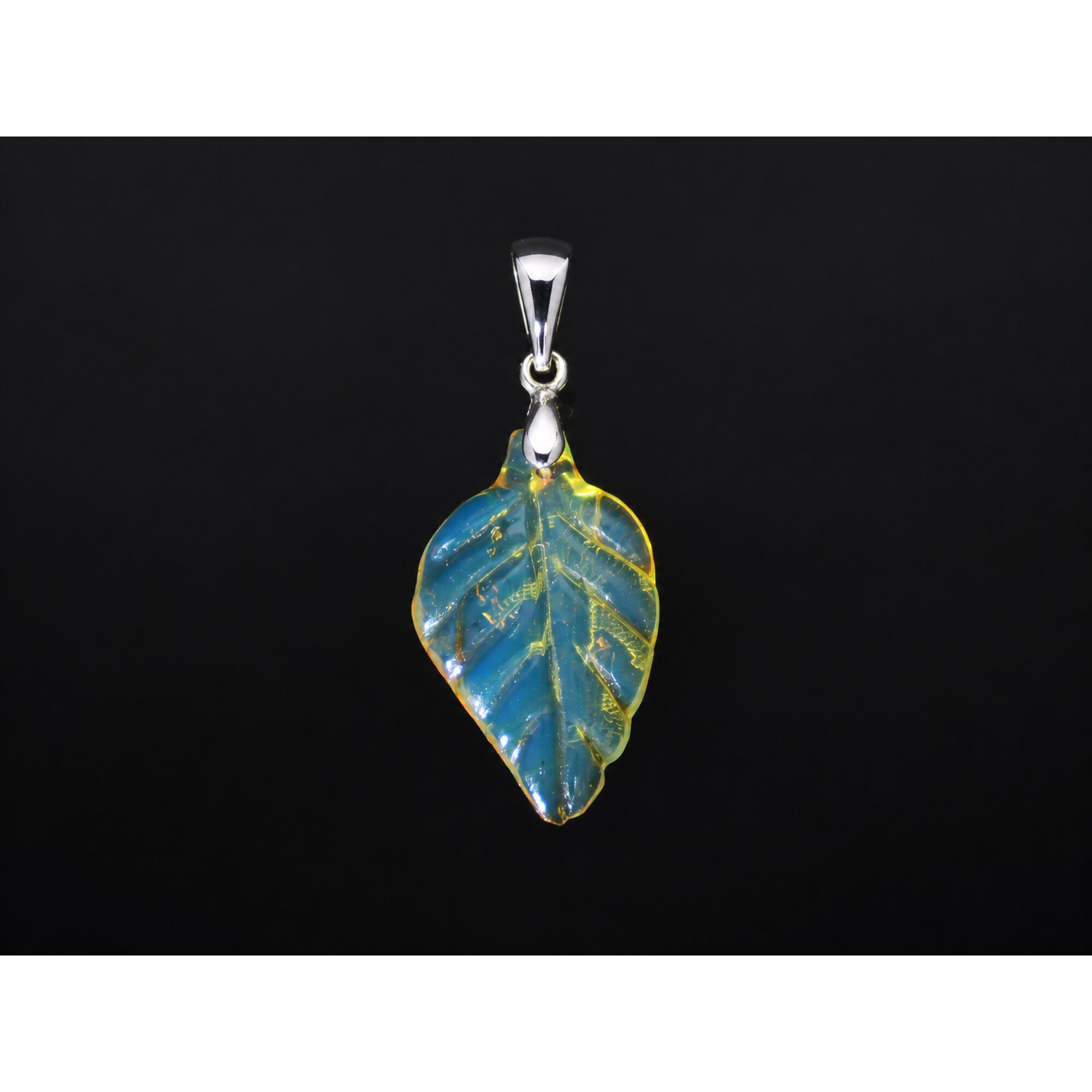 Clear sky blue Natural Dominican Amber leaf 925 Sterling Silver Pendant 38 mm – photo 4