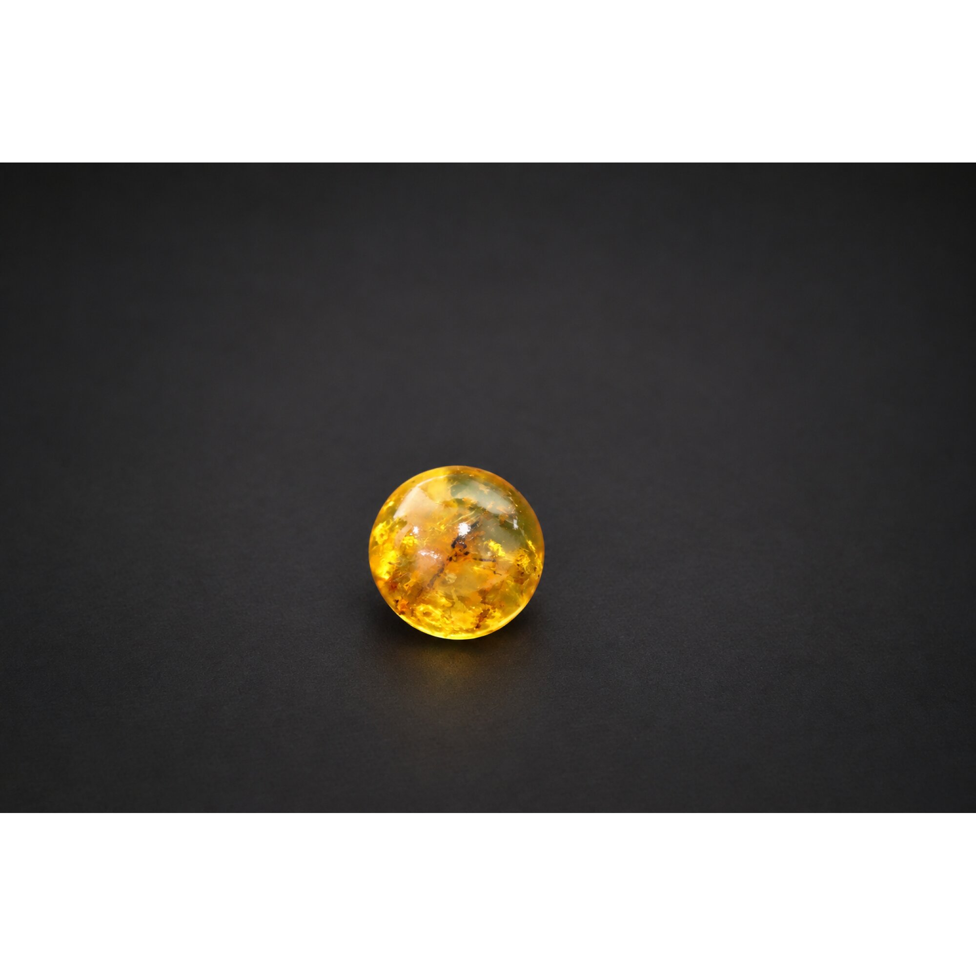 Natural green yellow Dominican amber sphere/ball 20.2mm – photo 6