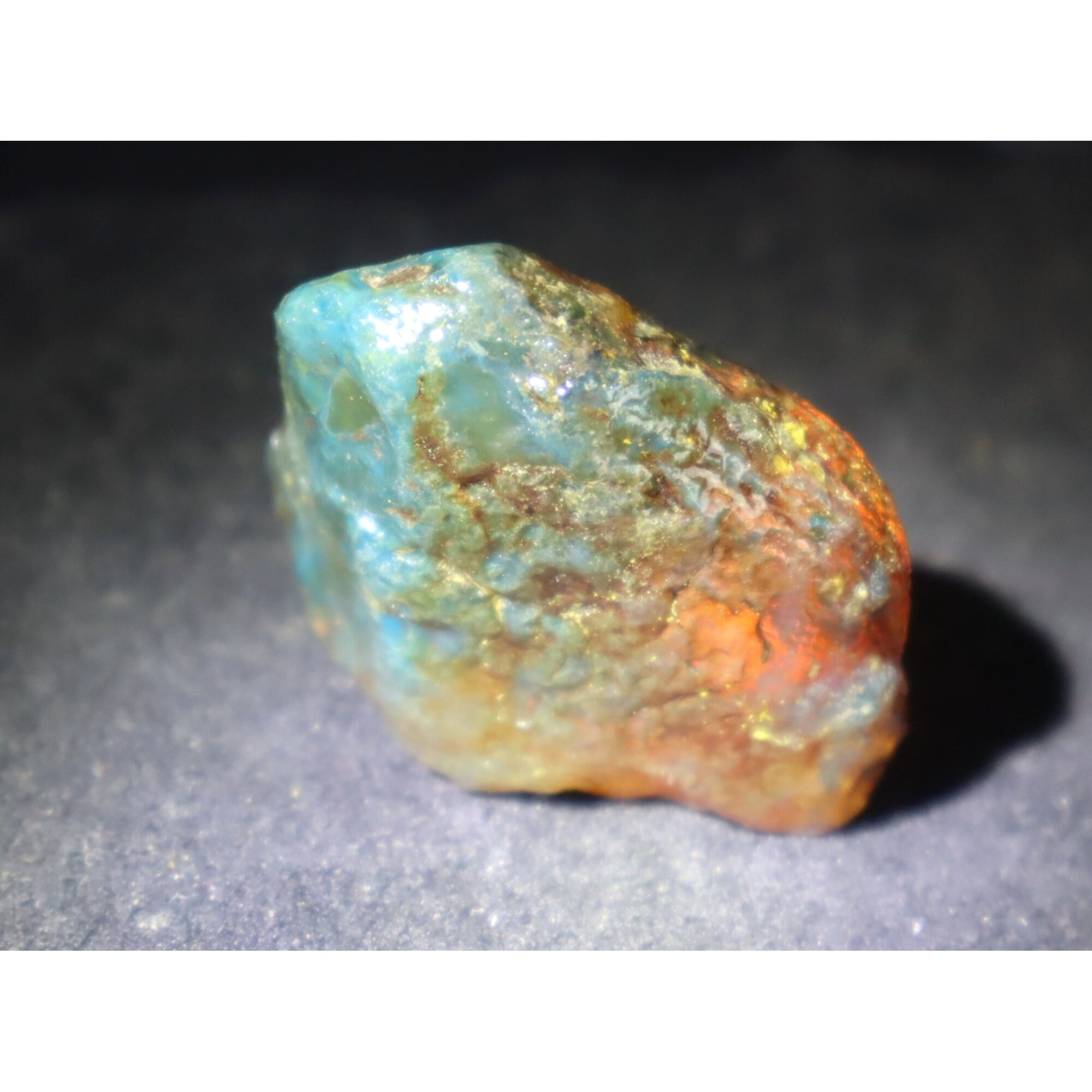 Genuine sky blue rough specimen Dominican amber 43mm – photo 3