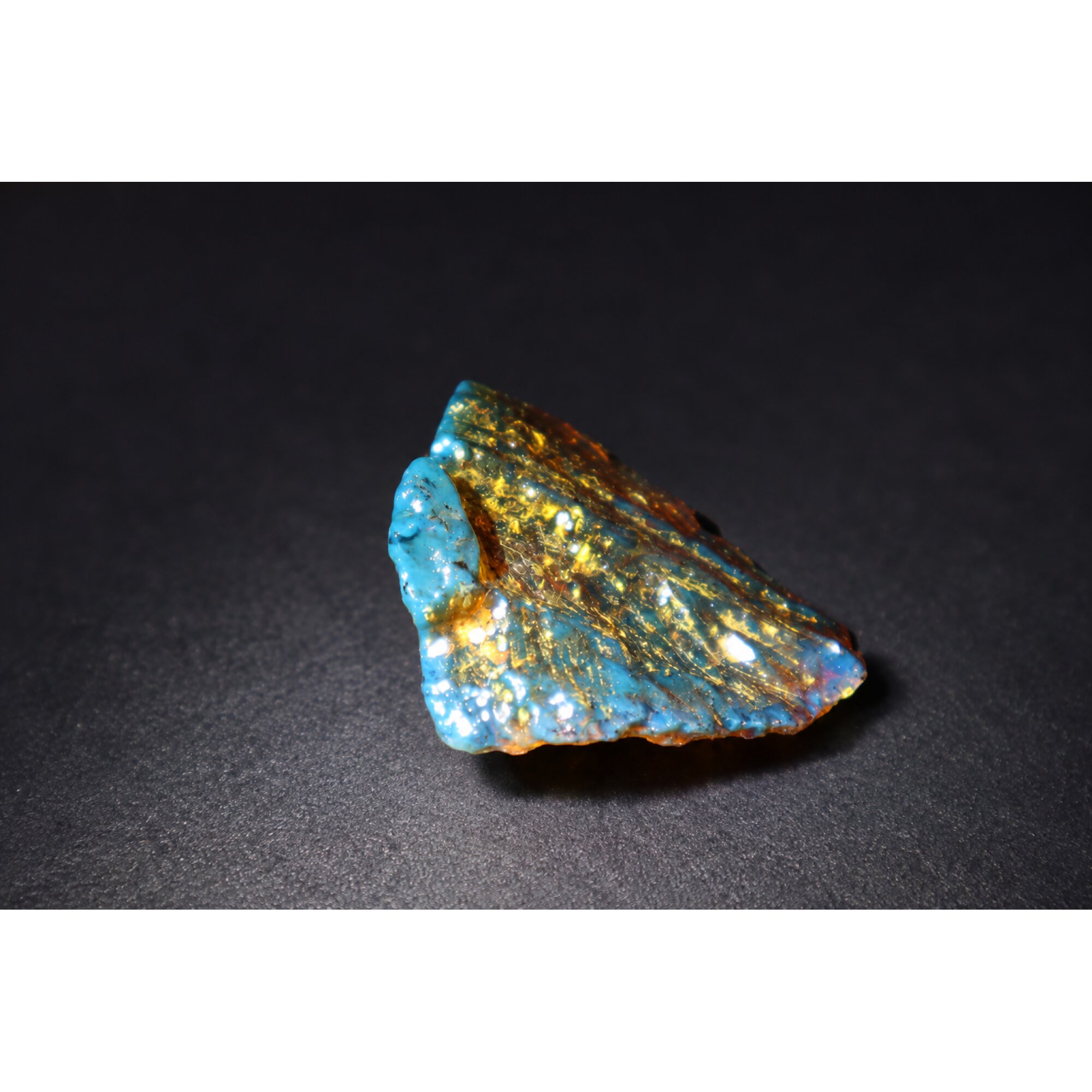 Authentic sky blue rough specimen Dominican amber 35mm – photo 9