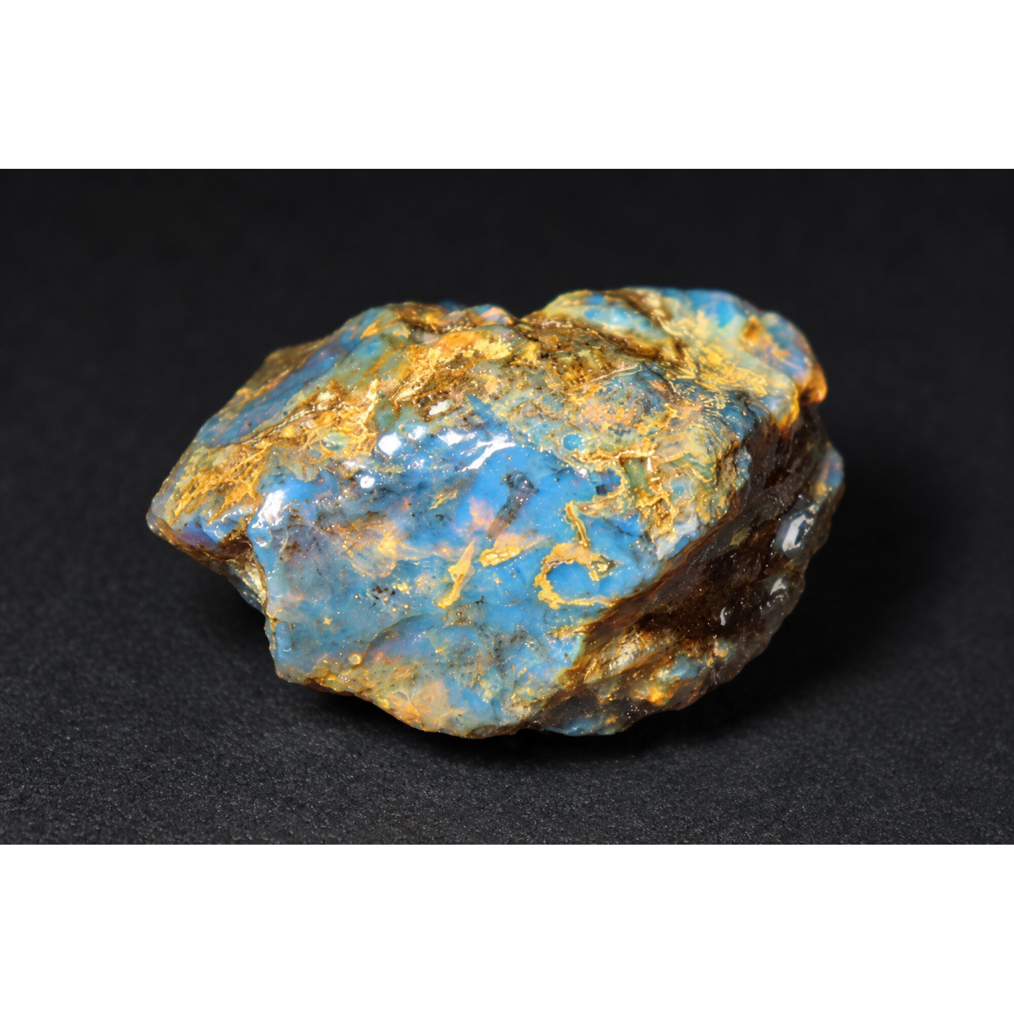 Authentic sky blue rough specimen Dominican amber 36mm – photo 5