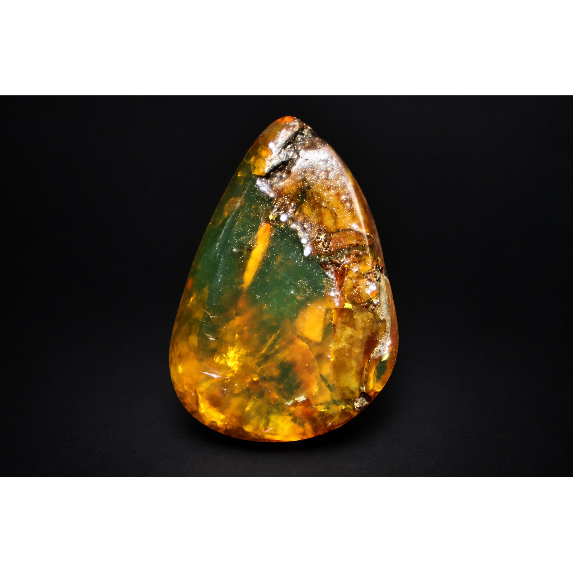 Untreated green orange polished Dominican amber 3.6g – photo 2