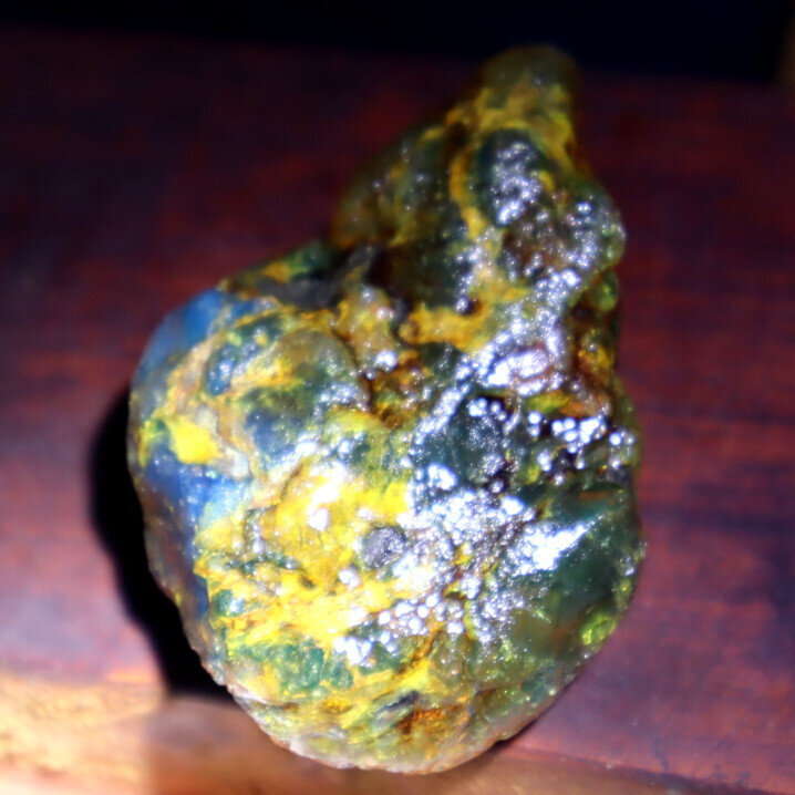 Excellent Natural Dominican Crystal Clear Green Blue Amber Rough Specimen 31gram – photo 7