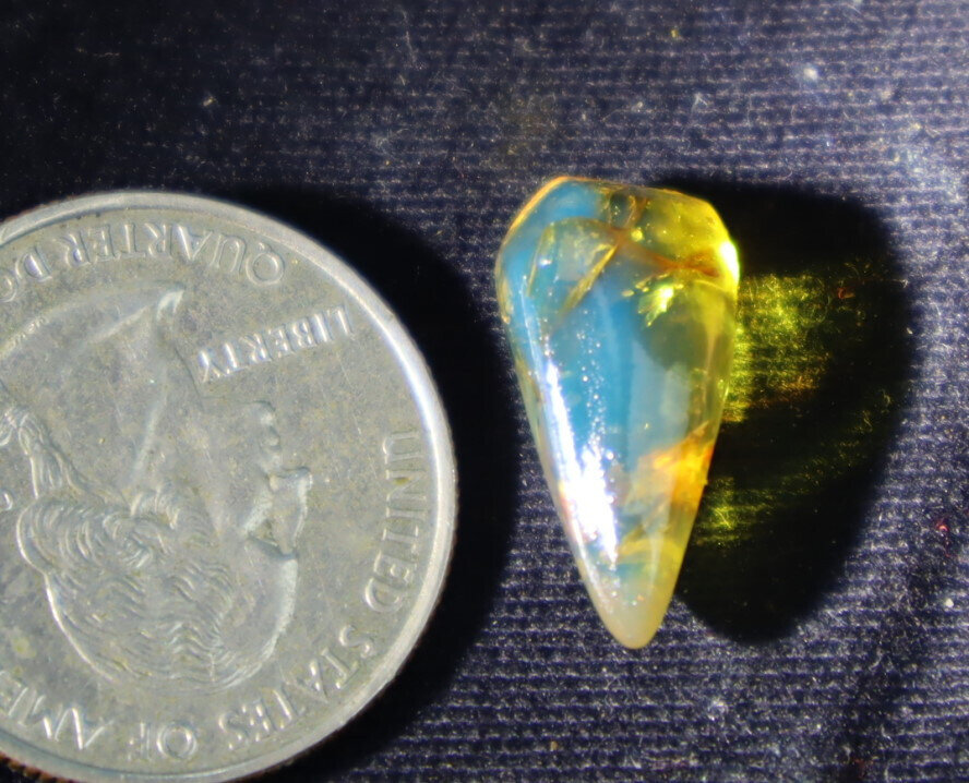 Natural Dominican Clear Sky Blue Amber Polished Stone 20mm free drilling – photo 4
