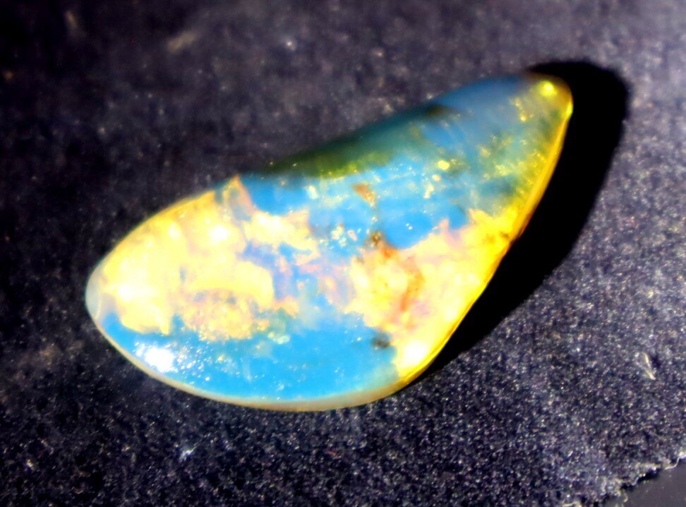 Charming Design Natural Dominican Clear Deep Blue Amber Polished Stone 32mm – photo 6